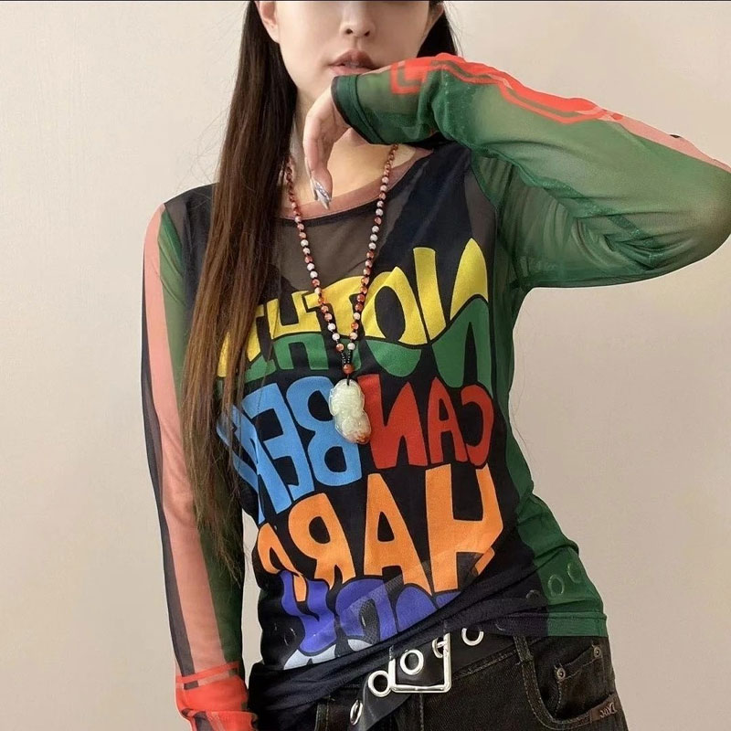 T-shirt feminina com letra cas - Summer Gauze Clothing avaliação e preço